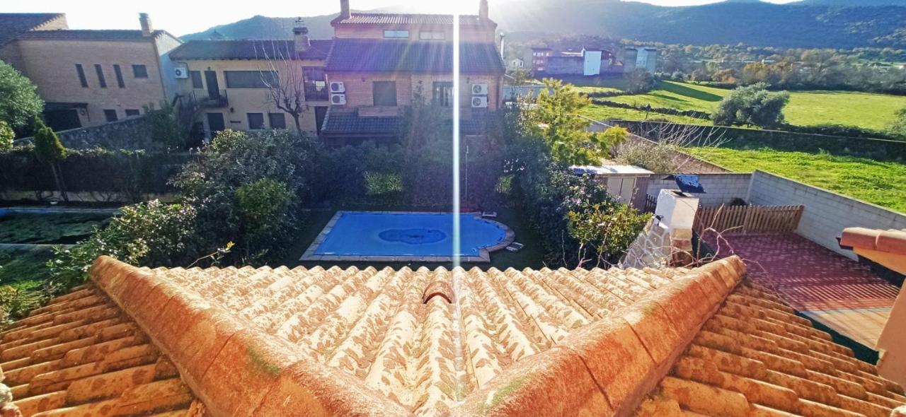 La Higuera De Gredos Villa Higuera de las Duenas Bagian luar foto