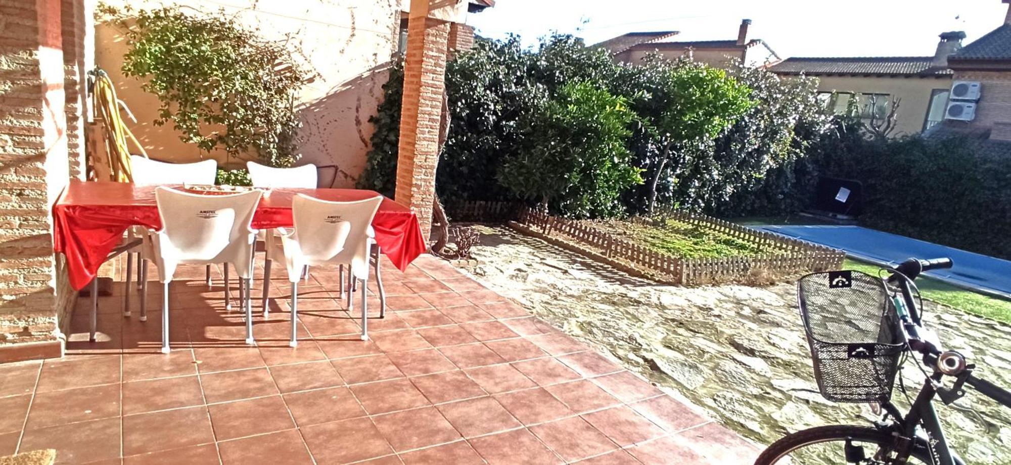 La Higuera De Gredos Villa Higuera de las Duenas Bagian luar foto